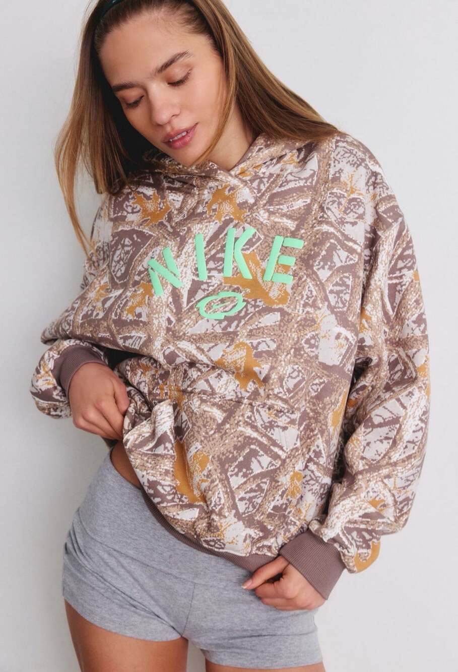Nike Studio Fleece Medium Weight Oversized Pullover Hoodie Camo Brown Size Mediu